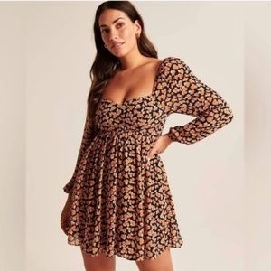 Abercrombie & Fitch Long-Sleeve Babydoll Mini Dress in Orange Print